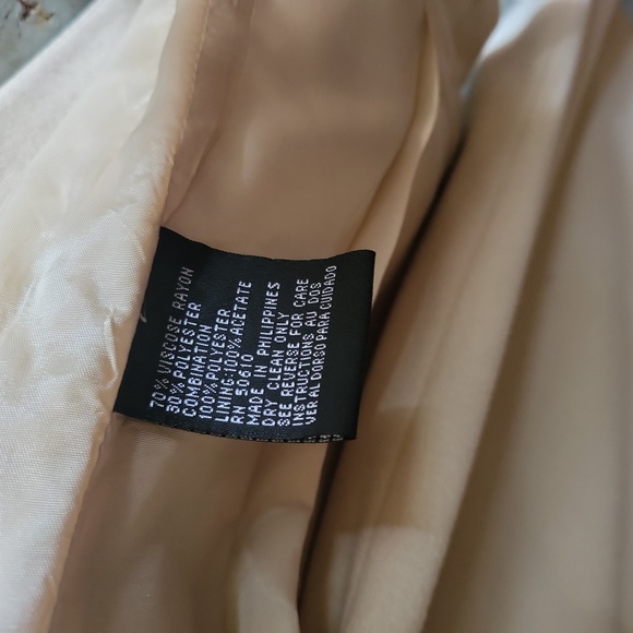 KASPER SUIT - Picture 7 of 8